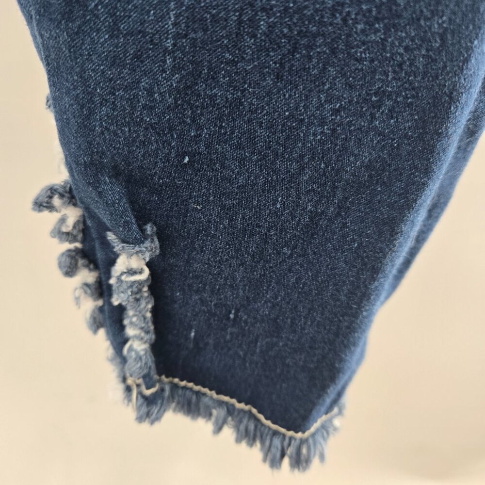 AQ Embroidered Distressed Raw Hem Jeans Juniors Size 9 - Picture 4 of 16